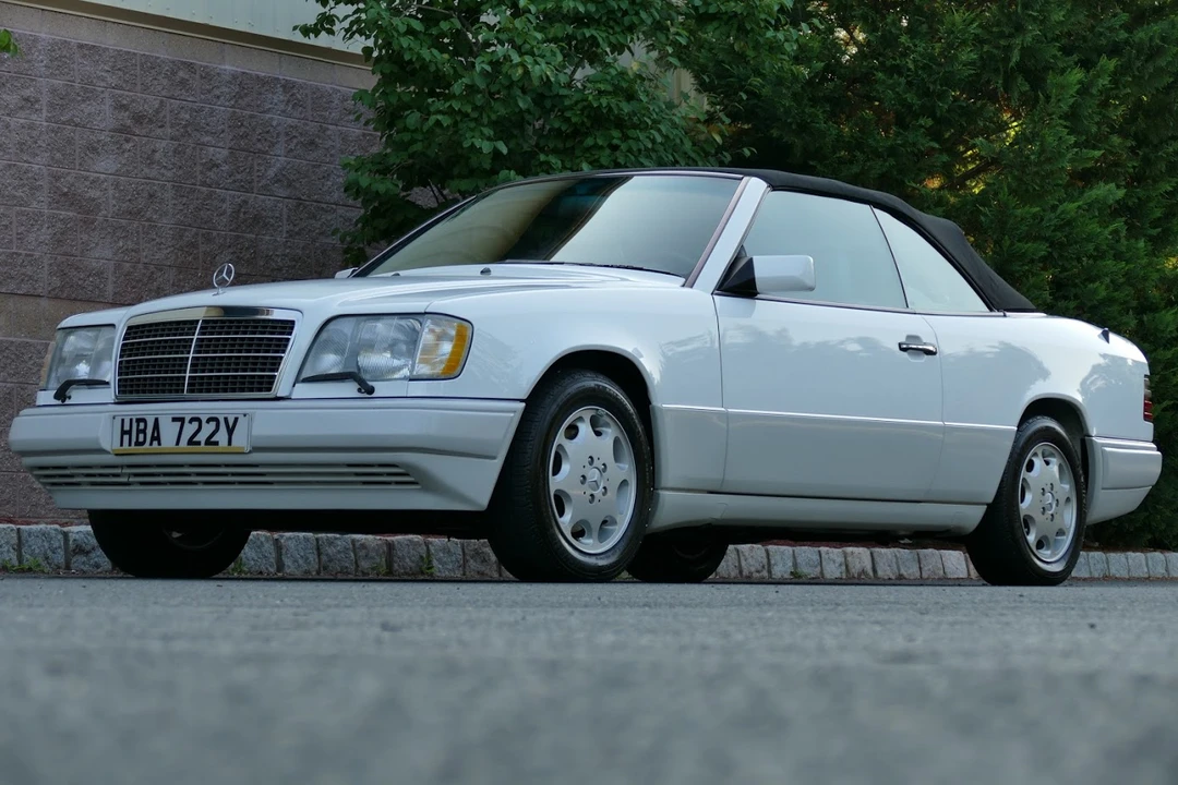 1994 Mercedes-Benz W124 E-Class - Image 13 of 31