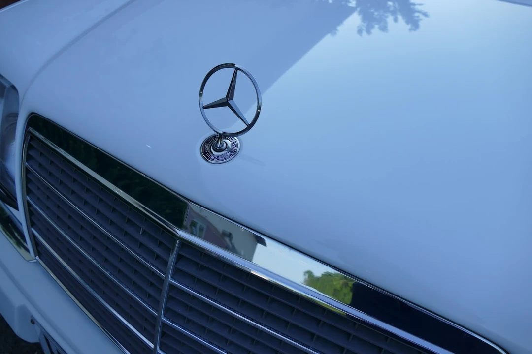 1994 Mercedes-Benz W124 E-Class - Image 25 of 31