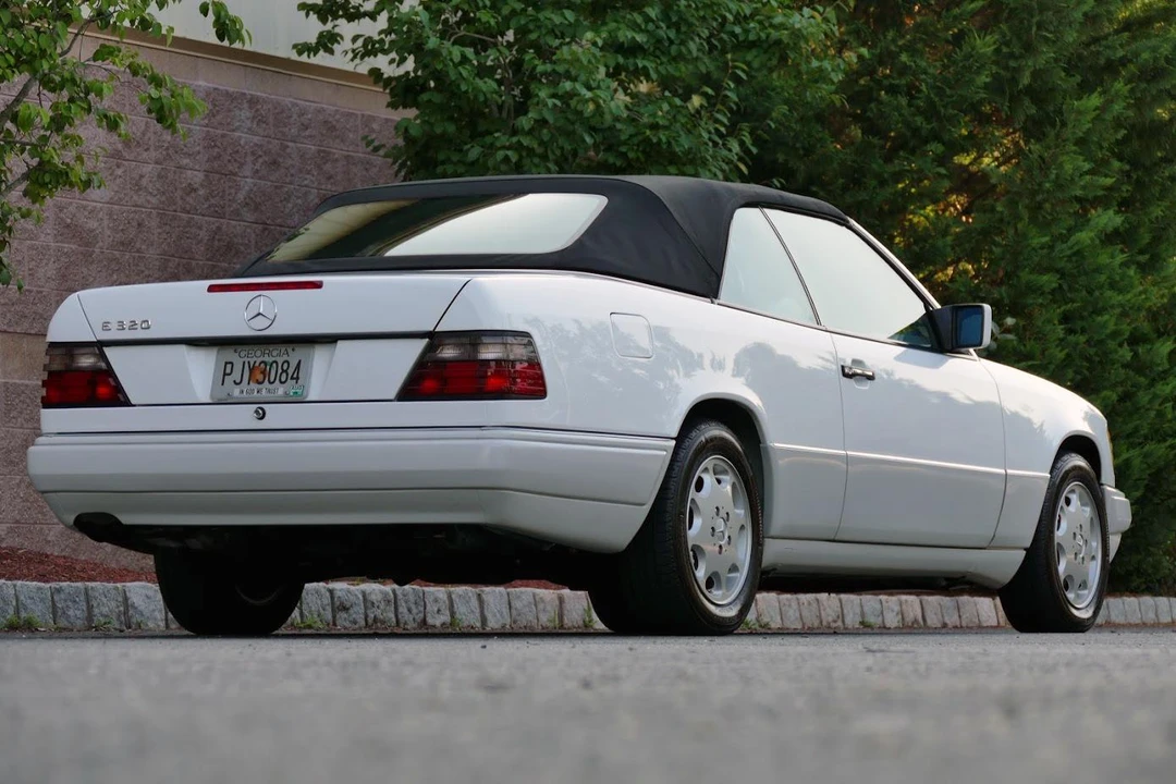 1994 Mercedes-Benz W124 E-Class - Image 19 of 31