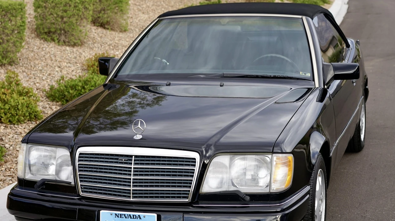 1994 Mercedes-Benz W124 E-Class - Image 10 of 31