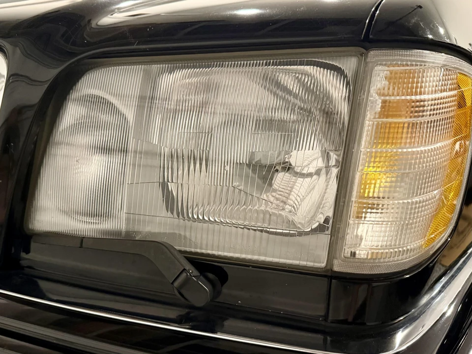 1994 Mercedes-Benz W124 E-Class - Image 25 of 31