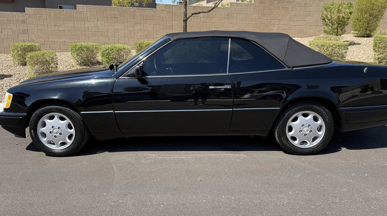 1994 Mercedes-Benz W124 E-Class - Image 13 of 31