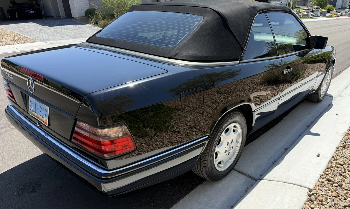1994 Mercedes-Benz W124 E-Class - Image 15 of 31