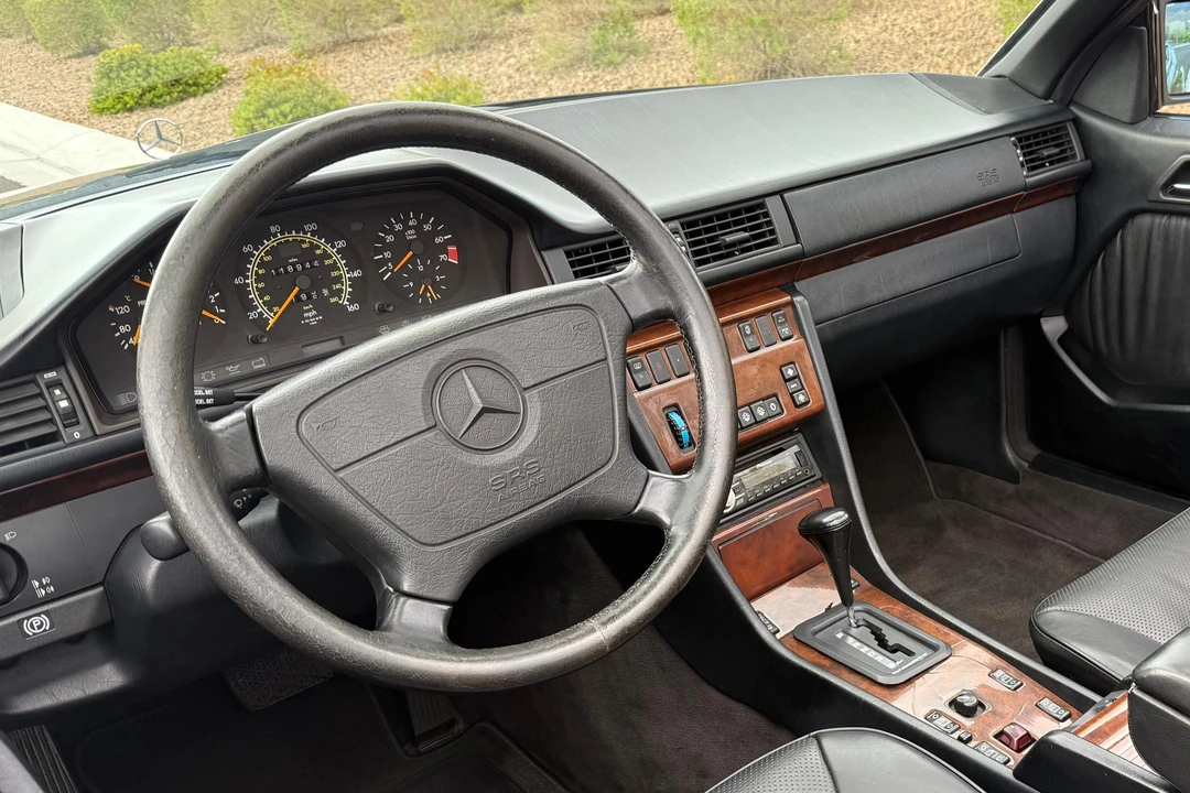 1994 Mercedes-Benz W124 E-Class - Image 22 of 31
