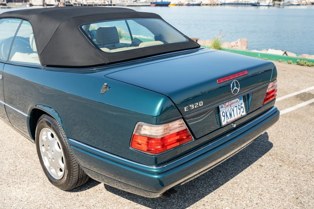 1994 Mercedes-Benz W124 E-Class - Image 25 of 31