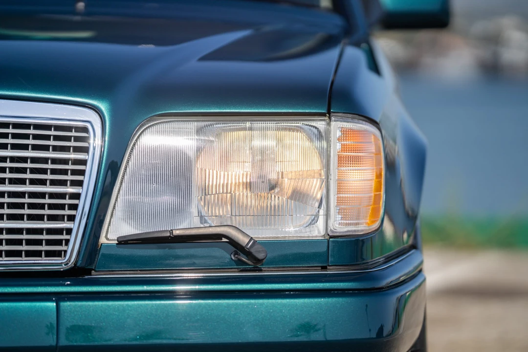 1994 Mercedes-Benz W124 E-Class - Image 29 of 31