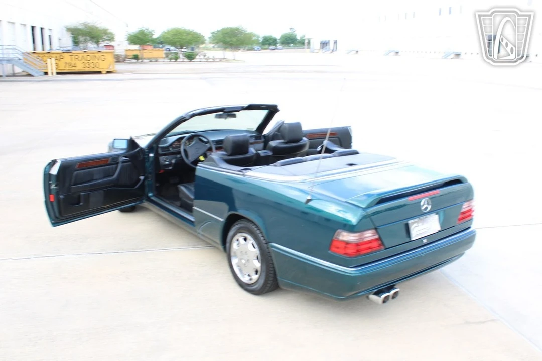 1994 Mercedes-Benz W124 E-Class - Image 9 of 12