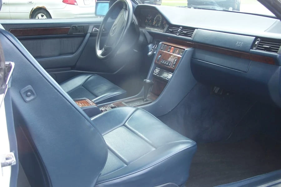 1994 Mercedes-Benz W124 E-Class - Image 4 of 6