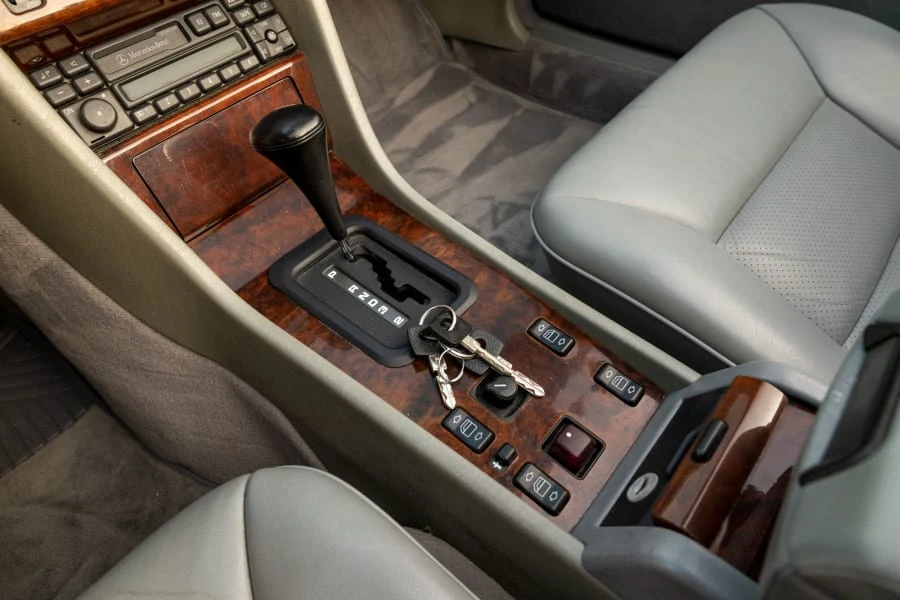 1994 Mercedes-Benz W124 E-Class - Image 9 of 11
