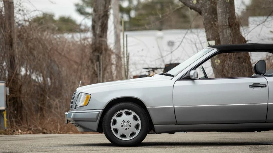 1994 Mercedes-Benz W124 E-Class - Image 12 of 20