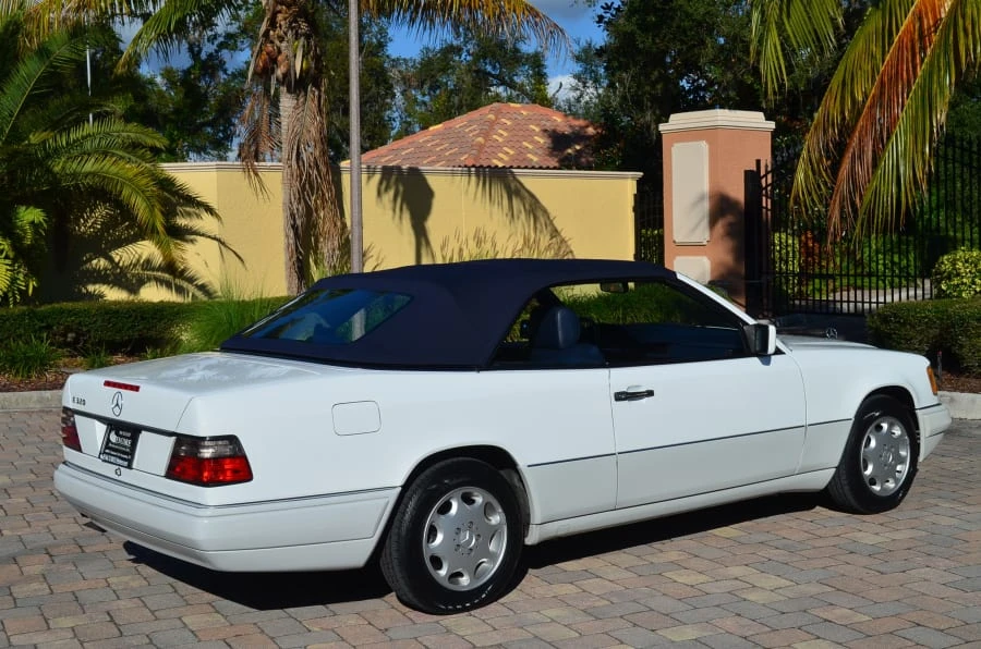 1994 Mercedes-Benz W124 E-Class - Image 6 of 7