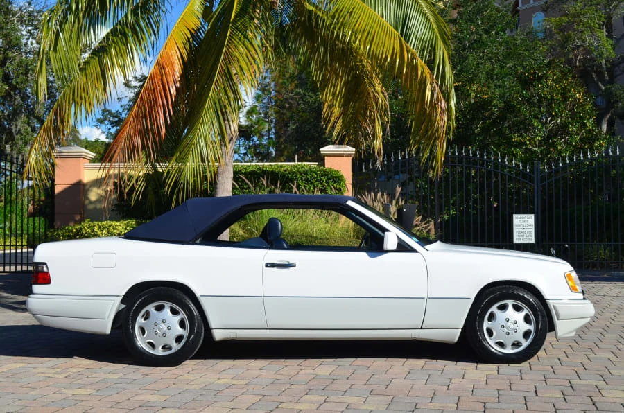 1994 Mercedes-Benz W124 E-Class - Image 7 of 7