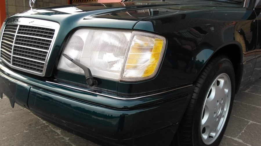 1994 Mercedes-Benz W124 E-Class - Image 11 of 11