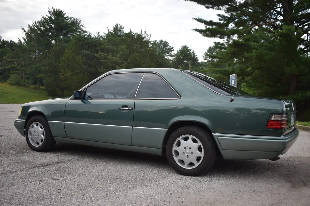 1994 Mercedes-Benz W124 E-Class - Image 10 of 31