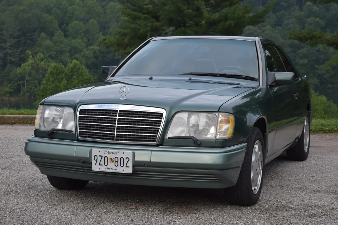 1994 Mercedes-Benz W124 E-Class - Image 2 of 31