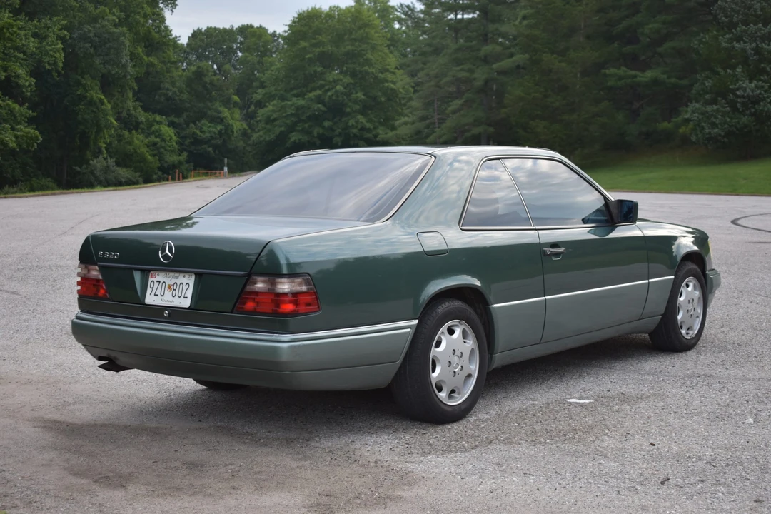 1994 Mercedes-Benz W124 E-Class - Image 17 of 31