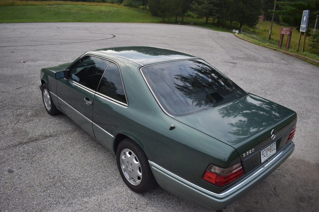 1994 Mercedes-Benz W124 E-Class - Image 12 of 31