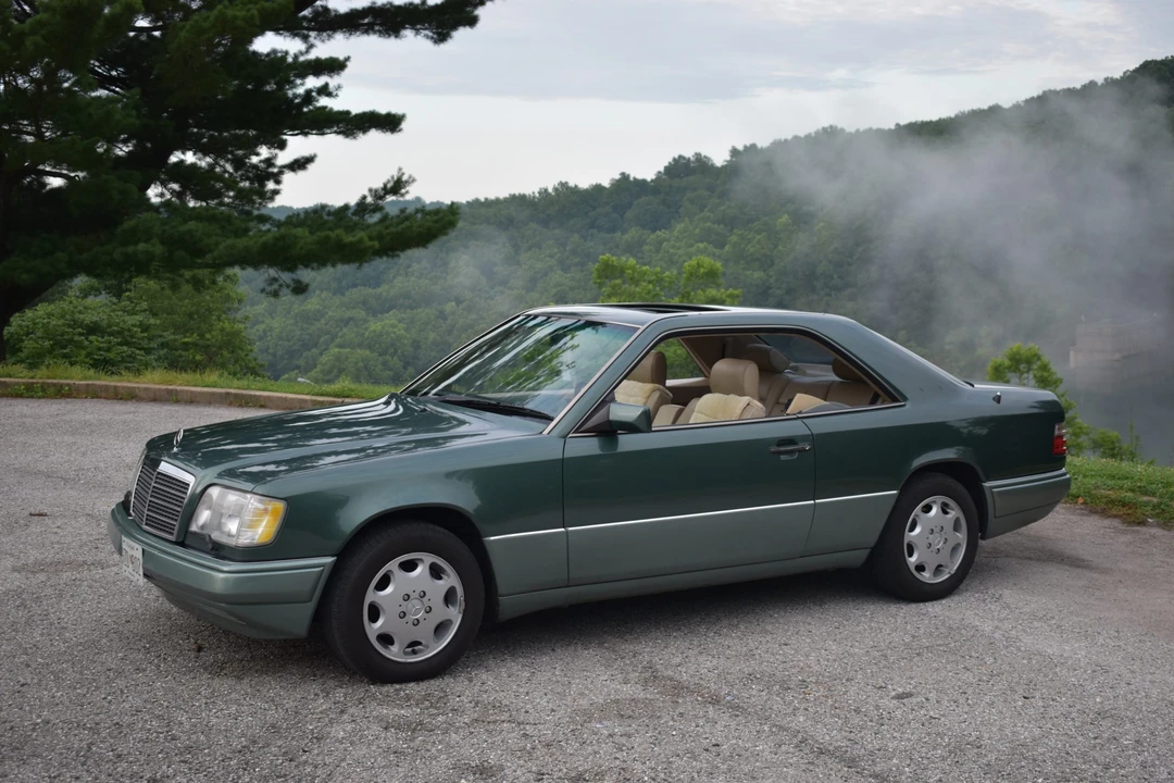 1994 Mercedes-Benz W124 E-Class - Image 7 of 31