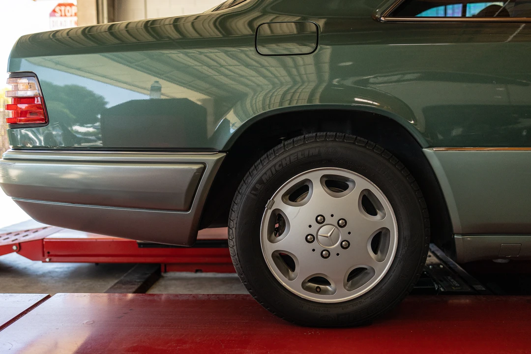 1994 Mercedes-Benz W124 E-Class - Image 29 of 31