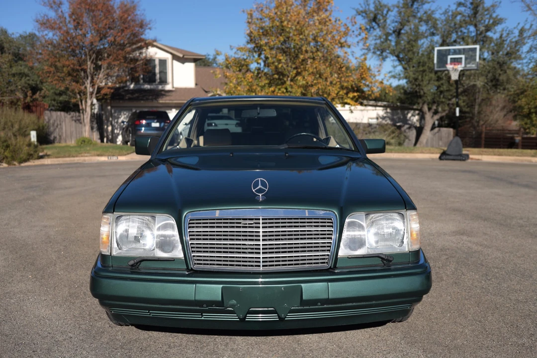 1994 Mercedes-Benz W124 E-Class - Image 9 of 31