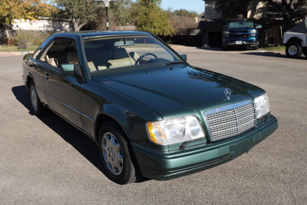 1994 Mercedes-Benz W124 E-Class - Image 12 of 31