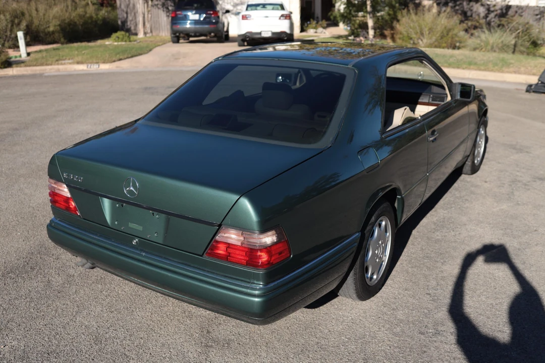 1994 Mercedes-Benz W124 E-Class - Image 29 of 31