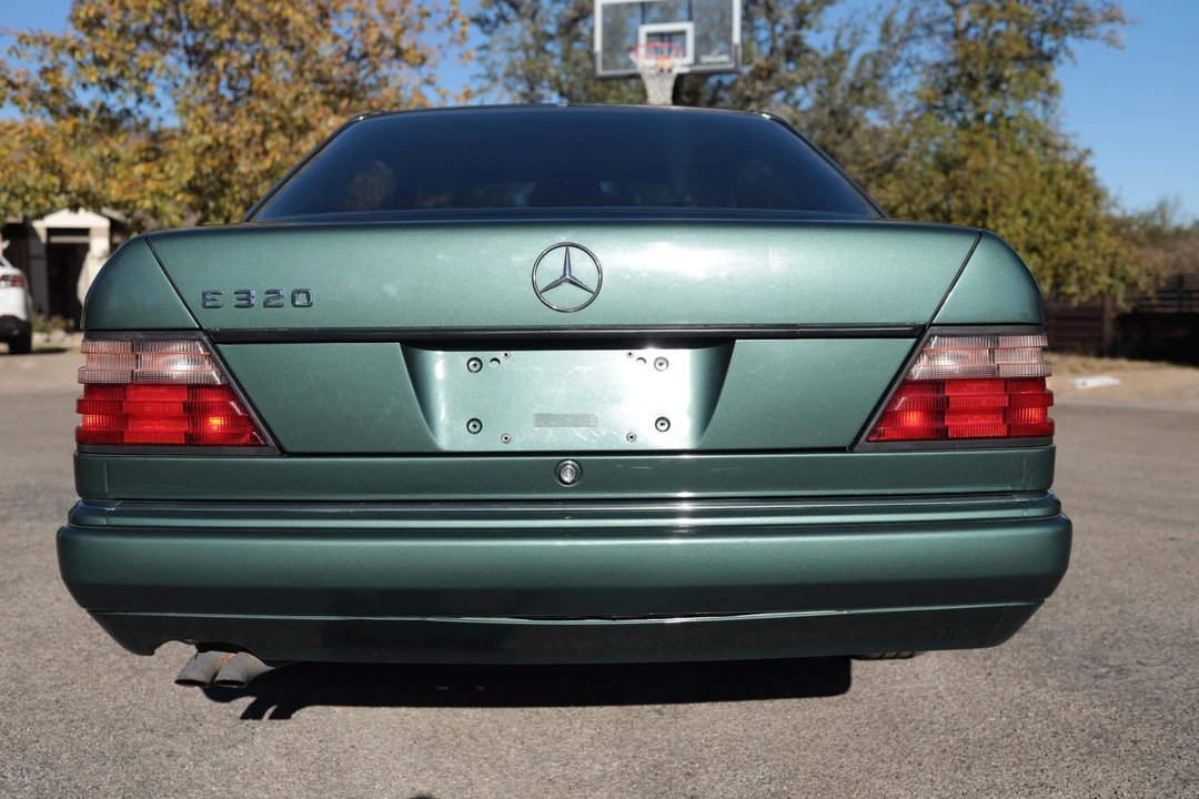 1994 Mercedes-Benz W124 E-Class - Image 30 of 31