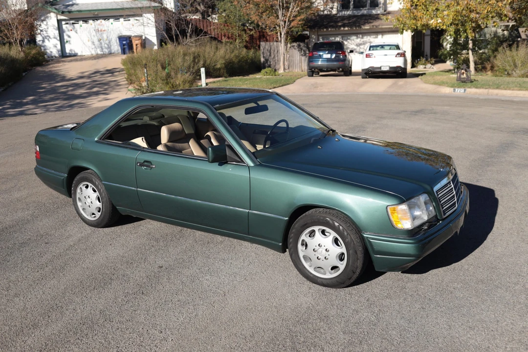1994 Mercedes-Benz W124 E-Class - Image 17 of 31