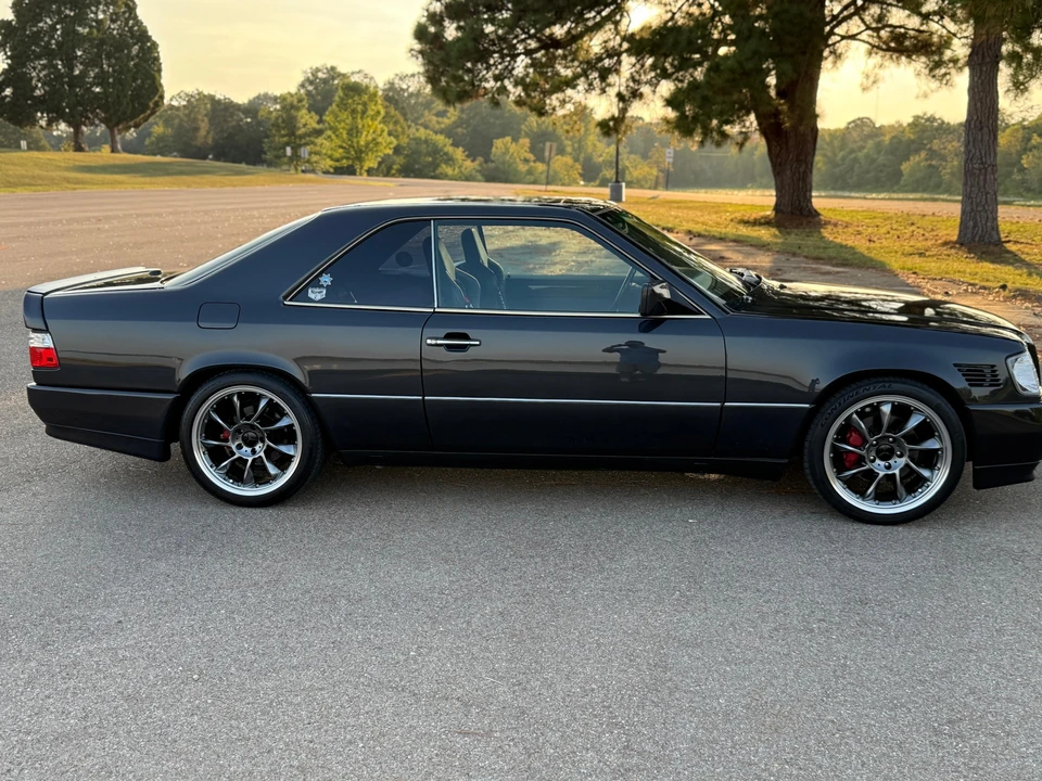1994 Mercedes-Benz W124 E-Class - Image 15 of 31