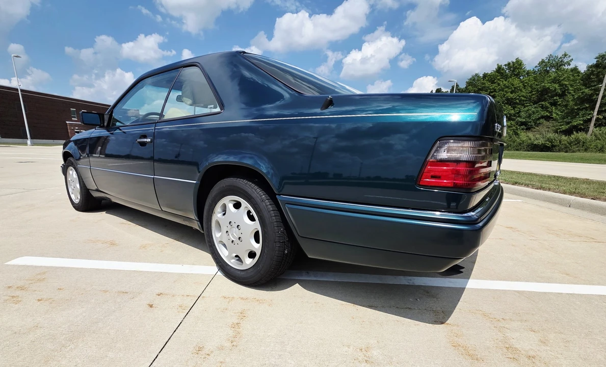 1994 Mercedes-Benz W124 E-Class - Image 26 of 31