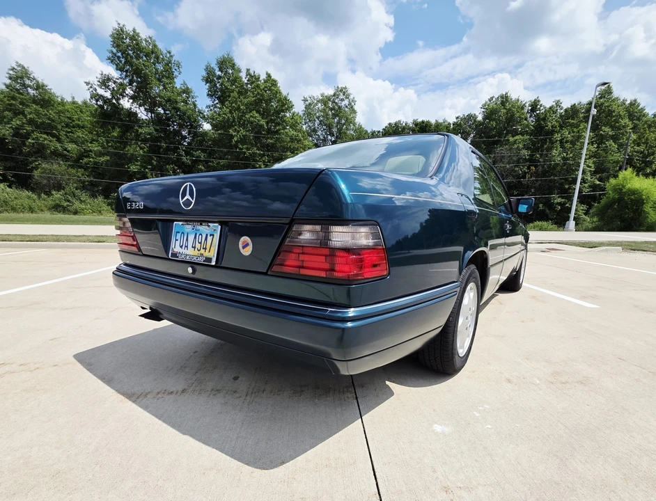 1994 Mercedes-Benz W124 E-Class - Image 21 of 31