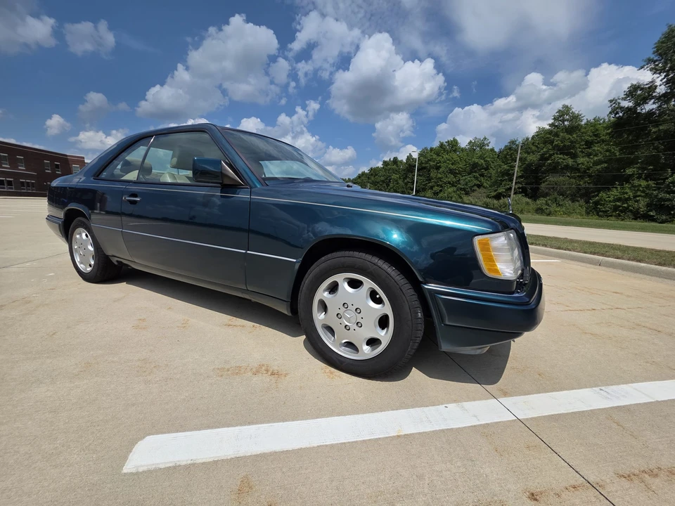 1994 Mercedes-Benz W124 E-Class - Image 5 of 31