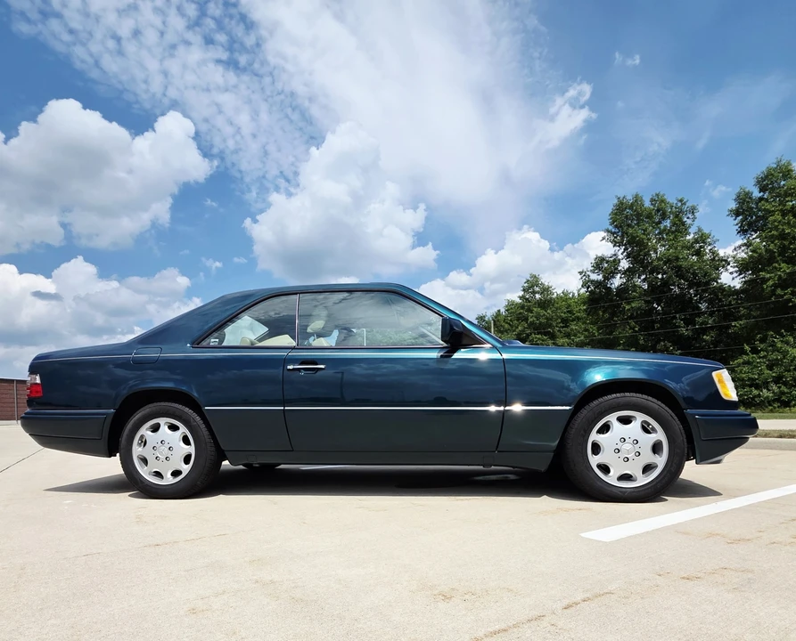 1994 Mercedes-Benz W124 E-Class - Image 10 of 31