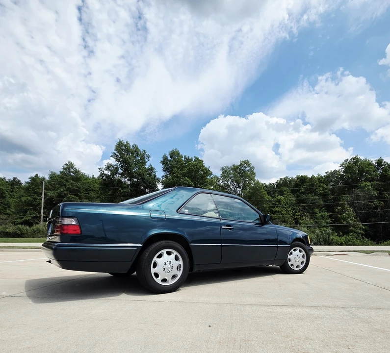 1994 Mercedes-Benz W124 E-Class - Image 15 of 31