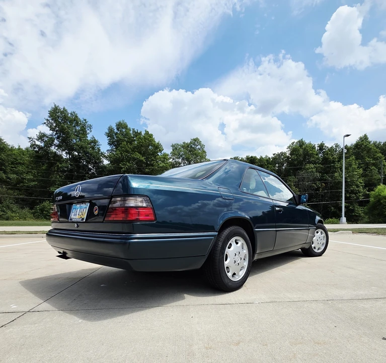 1994 Mercedes-Benz W124 E-Class - Image 19 of 31