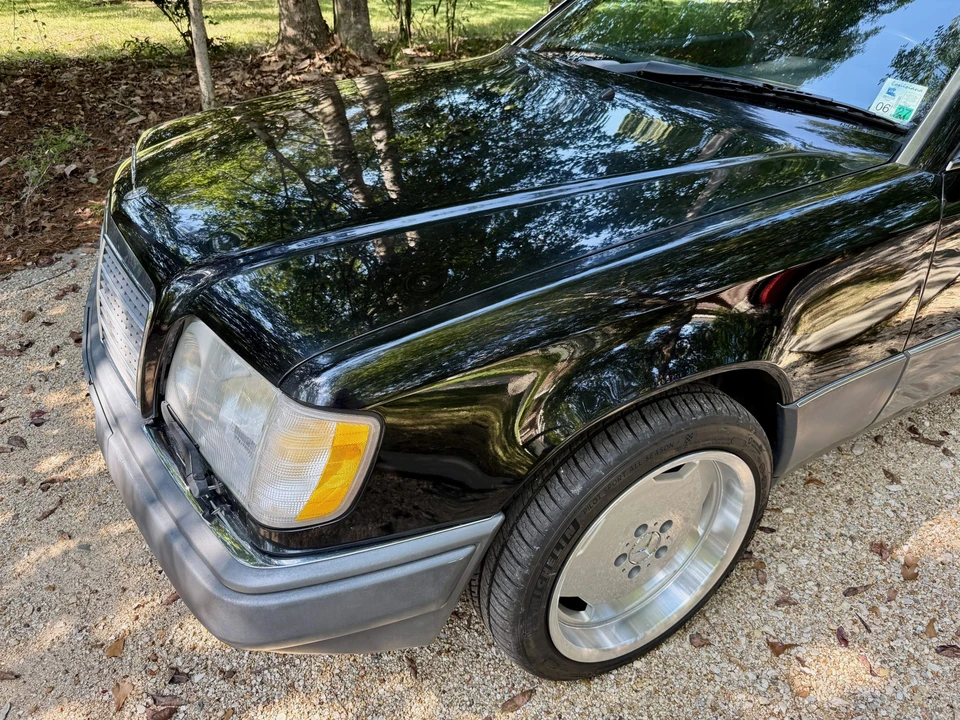 1994 Mercedes-Benz W124 E-Class - Image 23 of 31