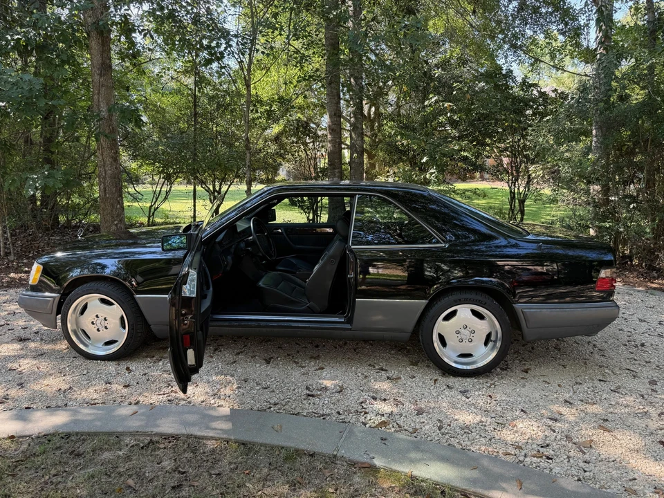 1994 Mercedes-Benz W124 E-Class - Image 29 of 31