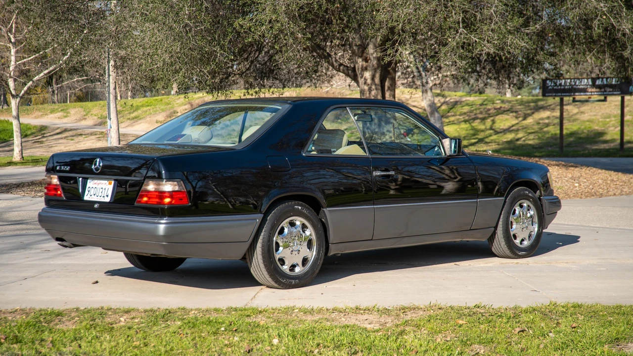 1994 Mercedes-Benz W124 E-Class - Image 28 of 31