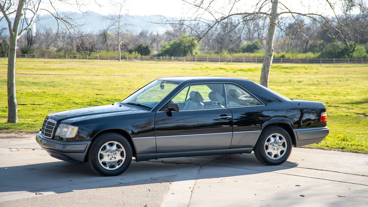 1994 Mercedes-Benz W124 E-Class - Image 16 of 31