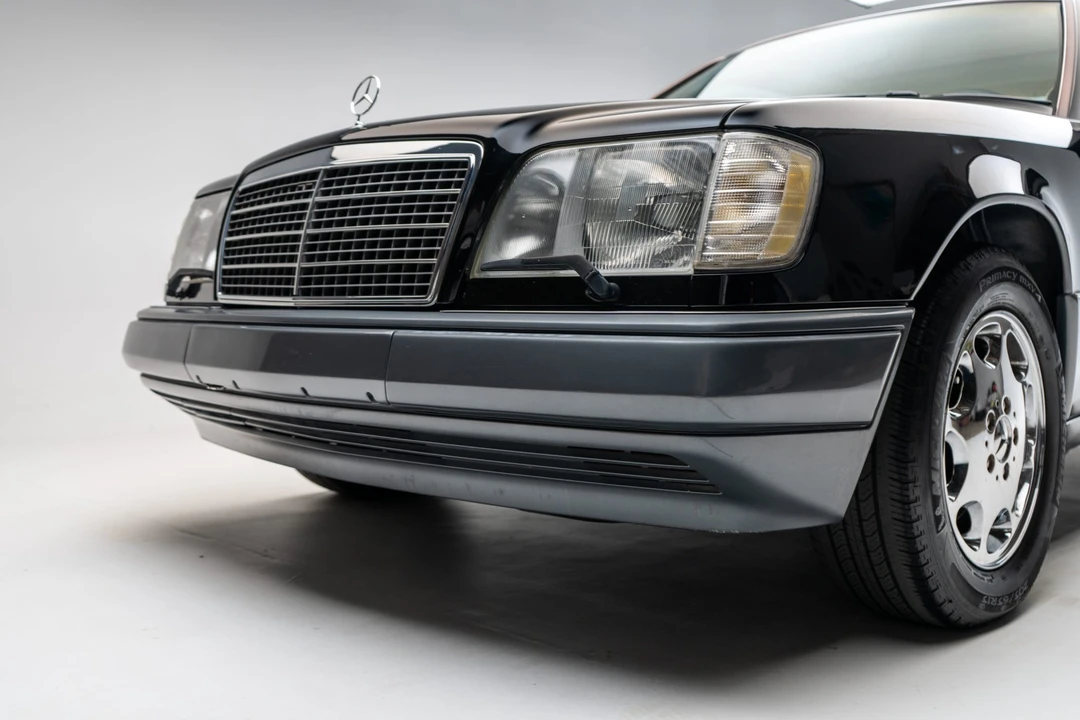 1994 Mercedes-Benz W124 E-Class - Image 15 of 31