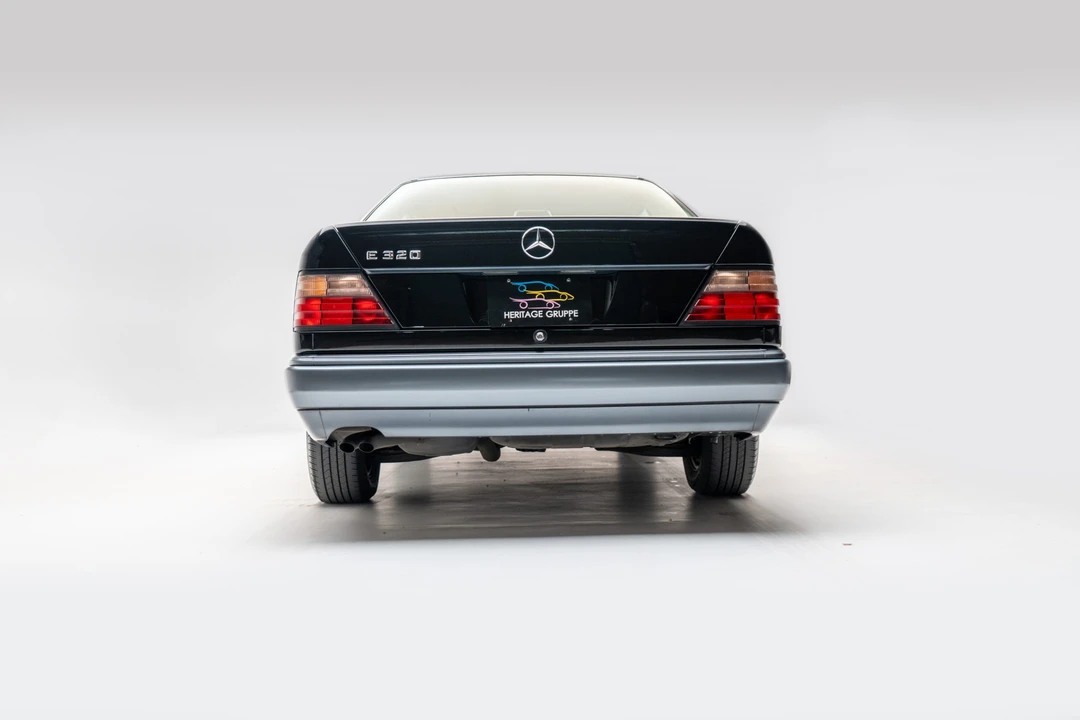 1994 Mercedes-Benz W124 E-Class - Image 7 of 31
