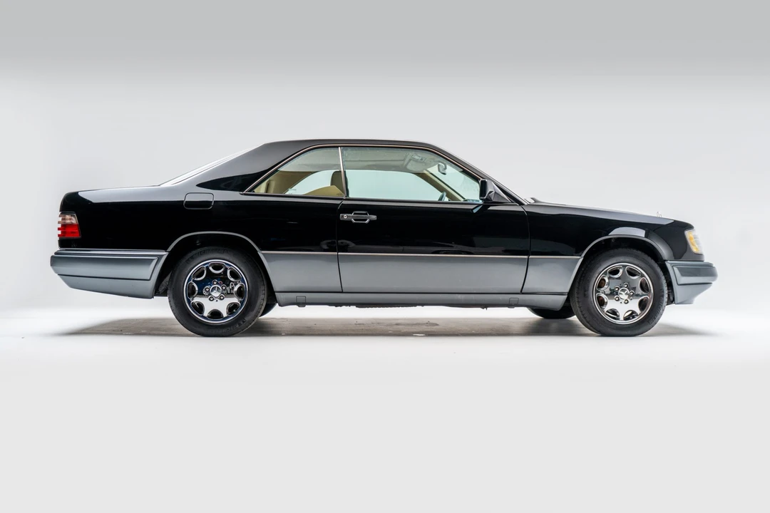 1994 Mercedes-Benz W124 E-Class - Image 11 of 31