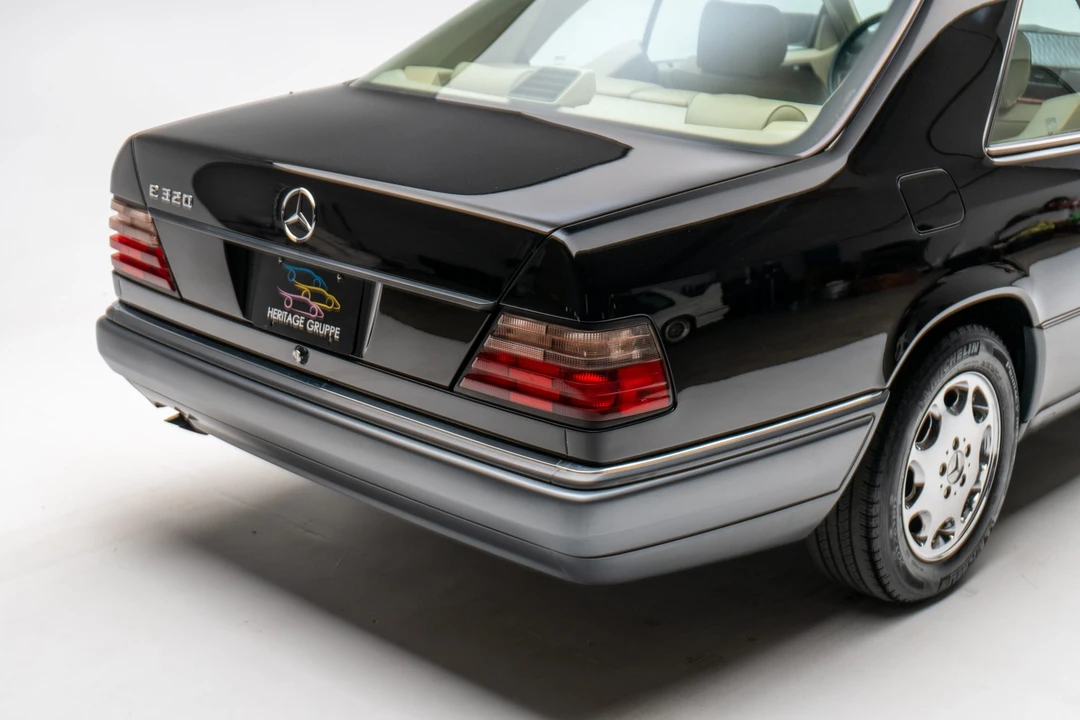 1994 Mercedes-Benz W124 E-Class - Image 26 of 31