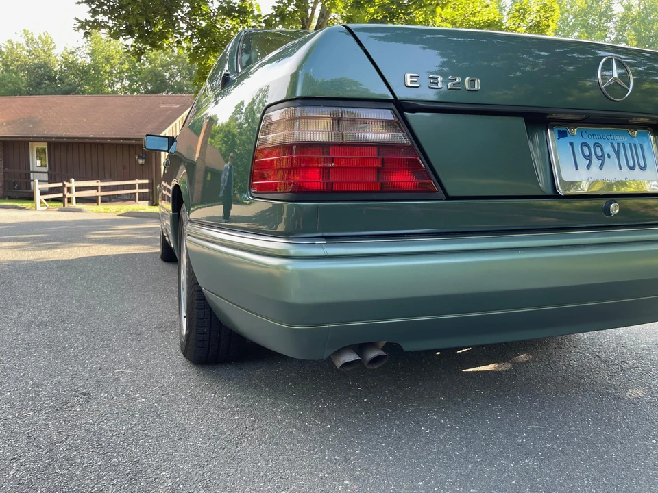 1994 Mercedes-Benz W124 E-Class - Image 29 of 31