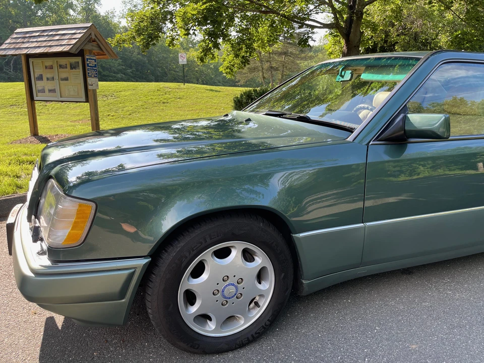1994 Mercedes-Benz W124 E-Class - Image 23 of 31