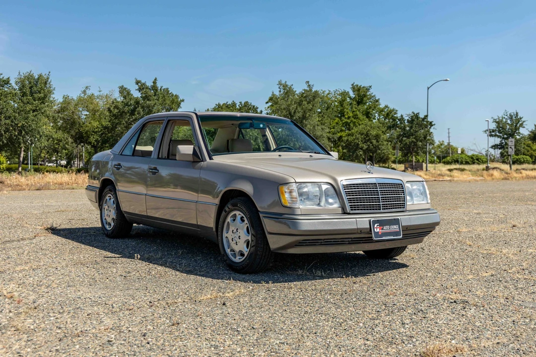 1994 Mercedes-Benz W124 E-Class - Image 30 of 31