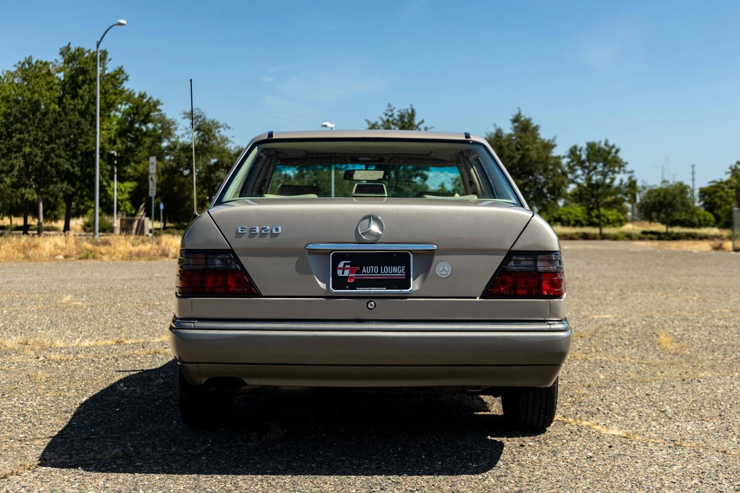 1994 Mercedes-Benz W124 E-Class - Image 20 of 31