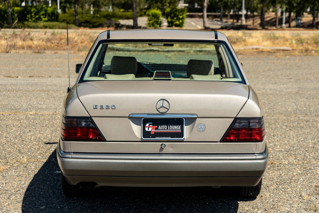 1994 Mercedes-Benz W124 E-Class - Image 19 of 31