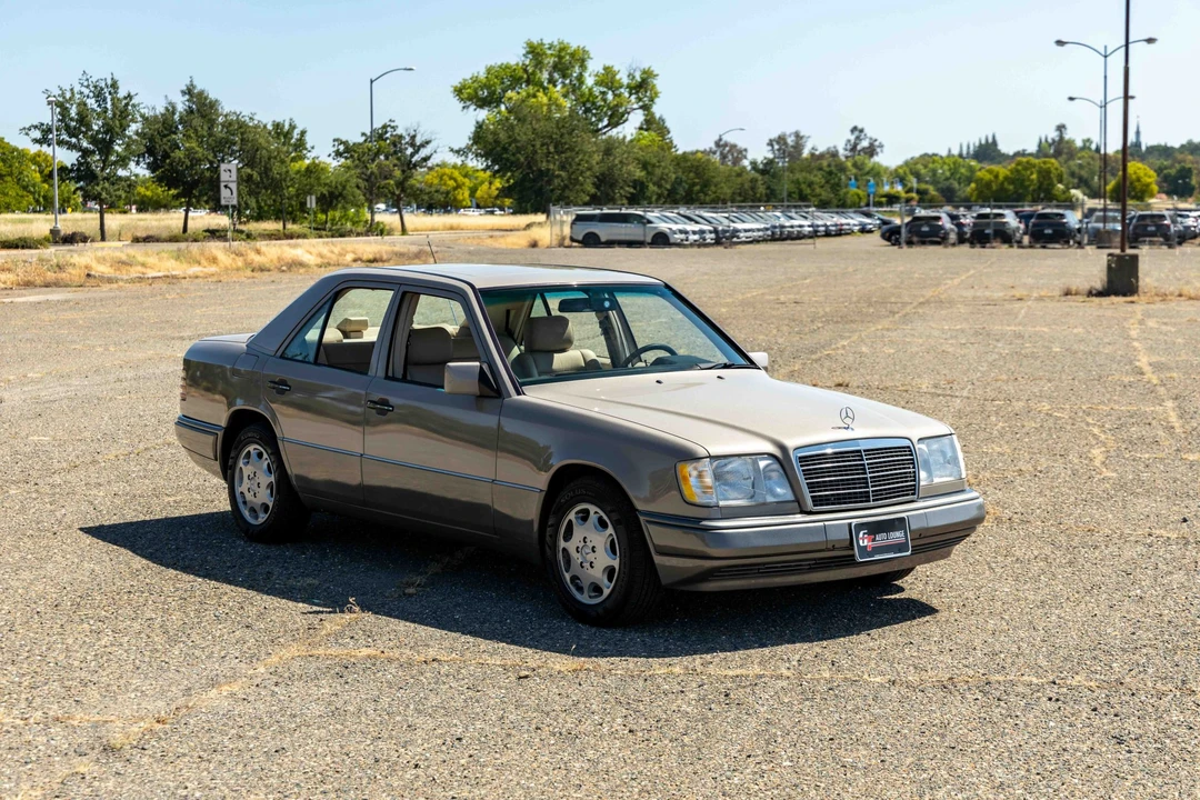 1994 Mercedes-Benz W124 E-Class - Image 31 of 31