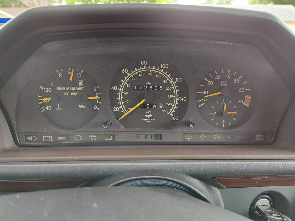 1994 Mercedes-Benz W124 E-Class - Image 5 of 24